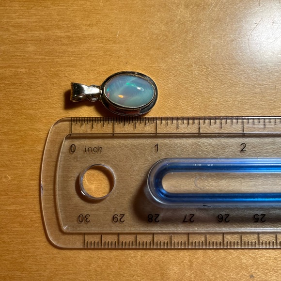 Natural Ethiopian Opal 925 Sterling Silver Pendant - Picture 15 of 15